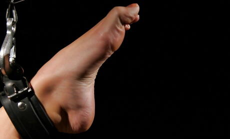 Foxy american blonde Kathia Nobili in sexy undies makes some hot foot fetish action 